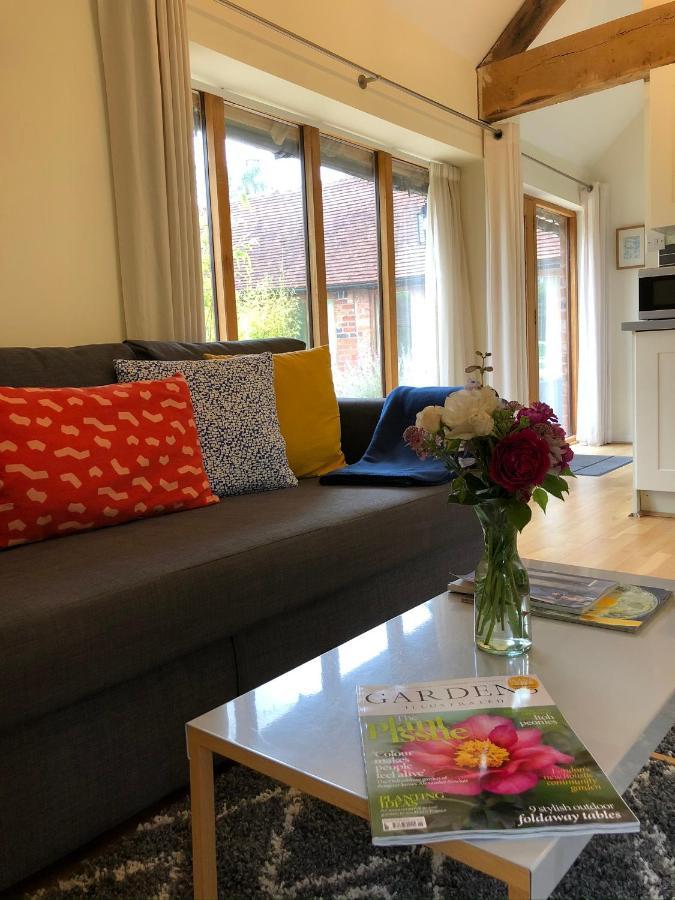 Hidden Cottages Two Lovely 1 Bed Cottages In Peaceful Surroundings, 1 With Log Burner Henley-in-Arden Dış mekan fotoğraf