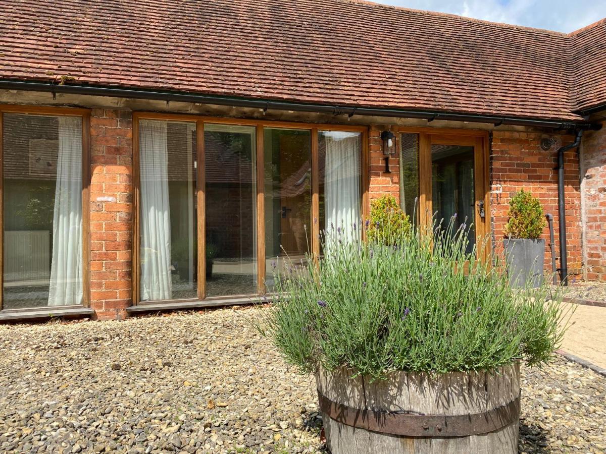 Hidden Cottages Two Lovely 1 Bed Cottages In Peaceful Surroundings, 1 With Log Burner Henley-in-Arden Dış mekan fotoğraf