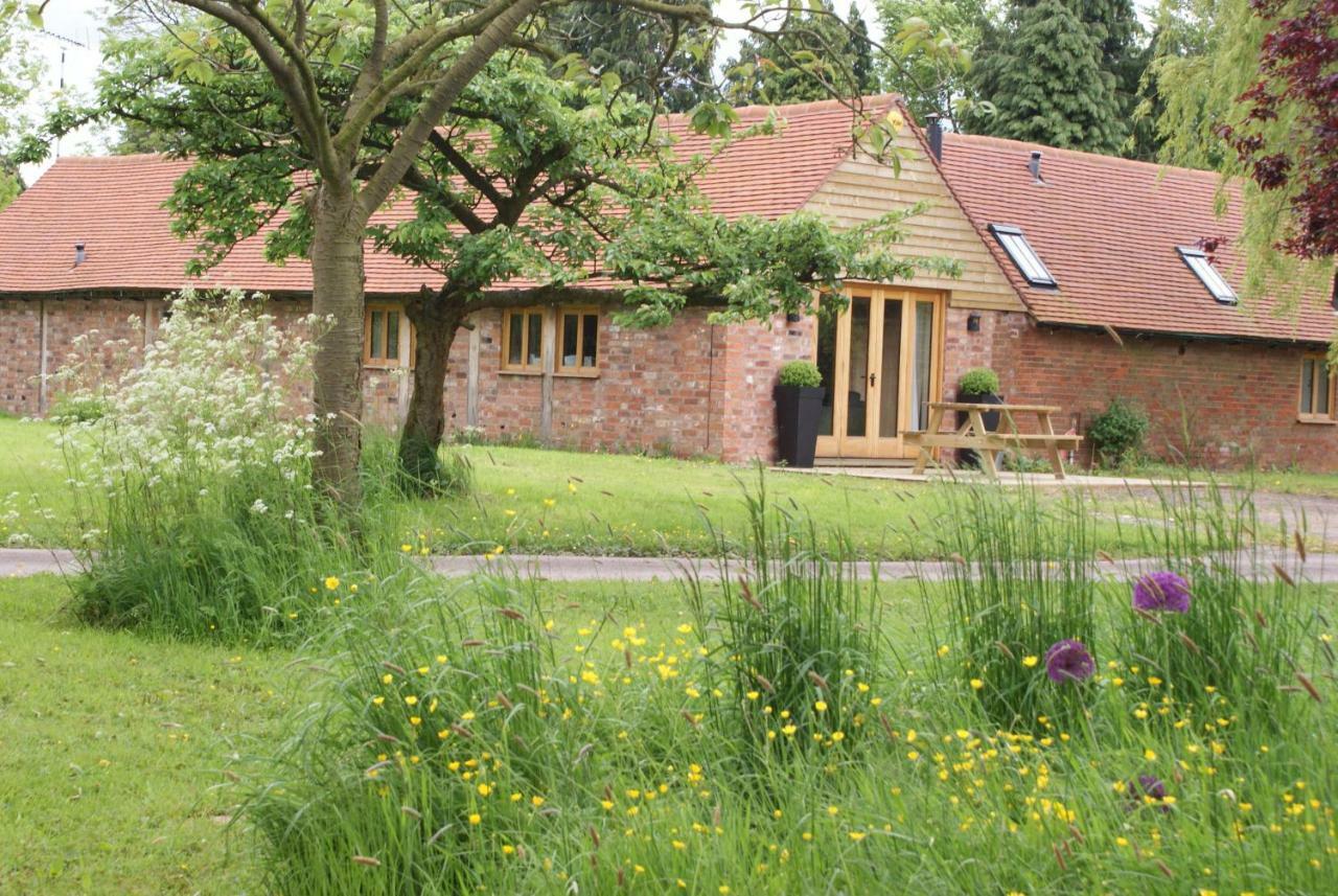 Hidden Cottages Two Lovely 1 Bed Cottages In Peaceful Surroundings, 1 With Log Burner Henley-in-Arden Dış mekan fotoğraf